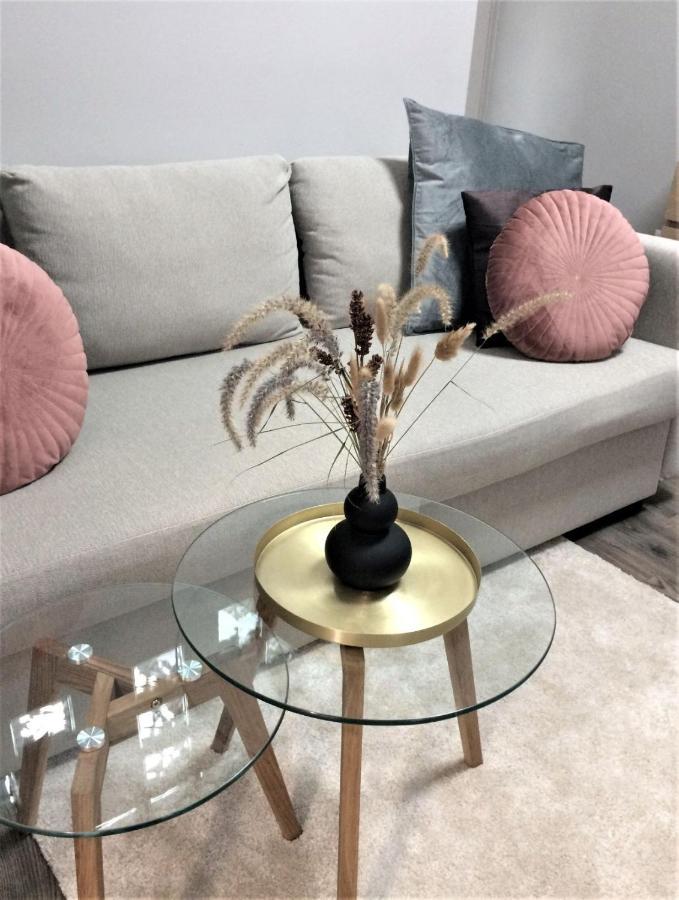 شقة Magnolia Apartman شوبرون المظهر الخارجي الصورة